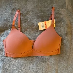 Unused pink bra.  Soft cloth